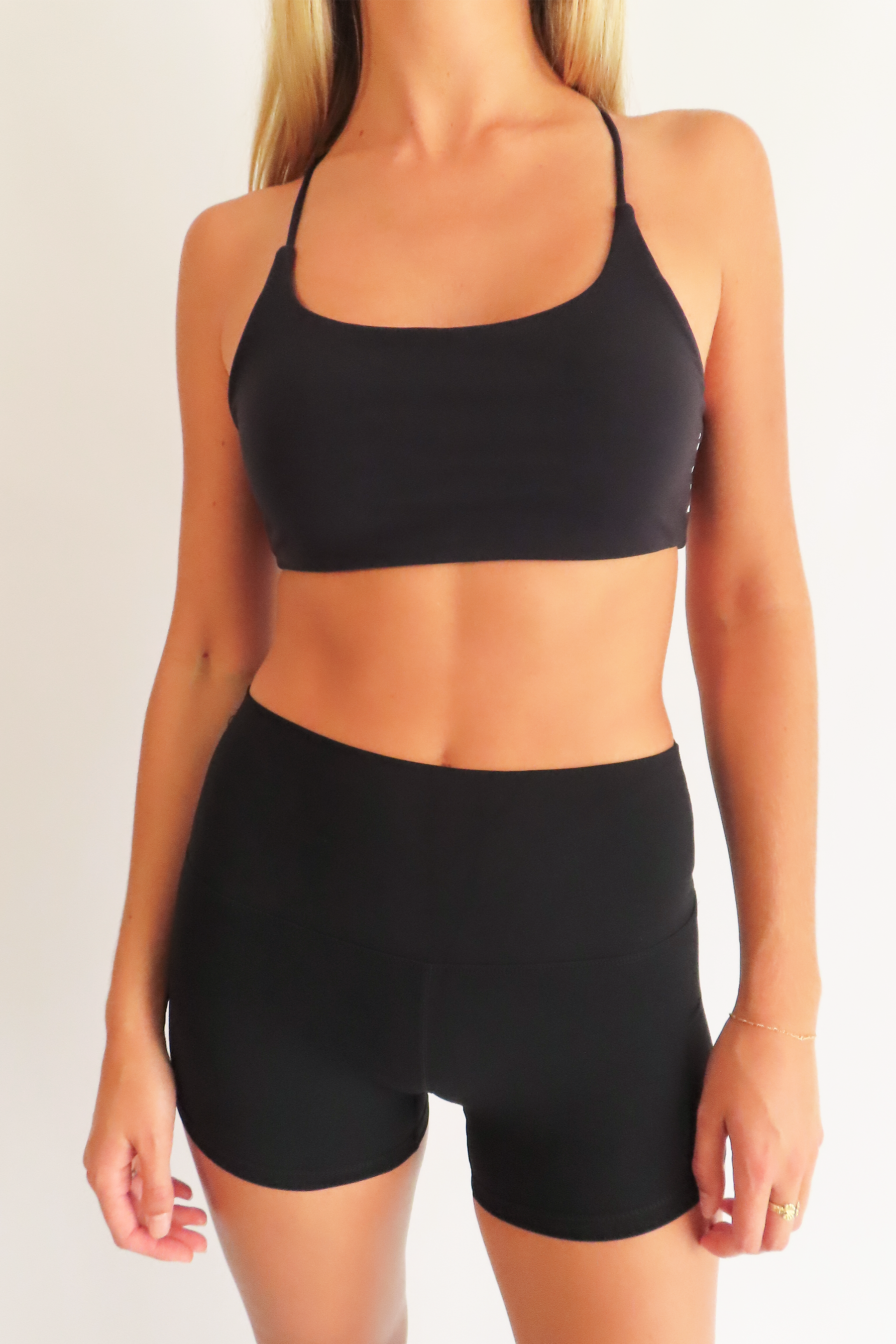 heat active essential open back strappy sports bra black set